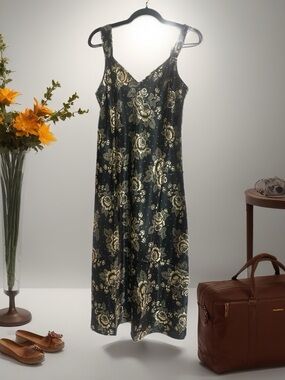 Morgan Taylor Black and Gold Floral Satin Slip Nightgown
